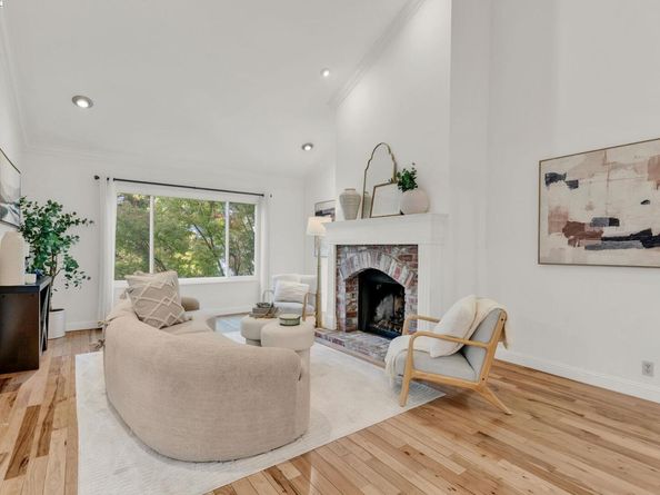 394 Camelback Rd, Pleasant Hill CA 94523