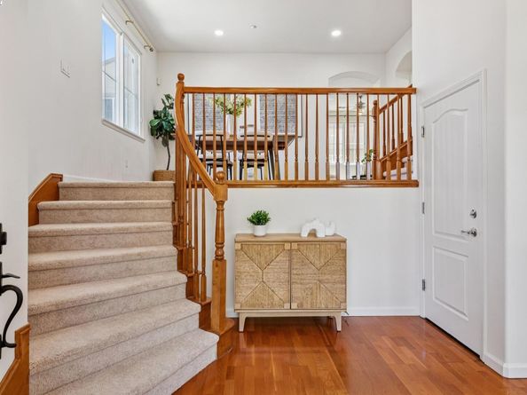 8857 Oliver Pl, Dublin CA 94568