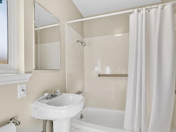24 Alden Ct, Walnut Creek CA 94598