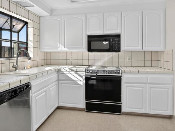 1562 Randy St, San Leandro CA 94579