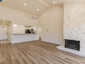 25676 University Ct 323, Hayward CA 94542