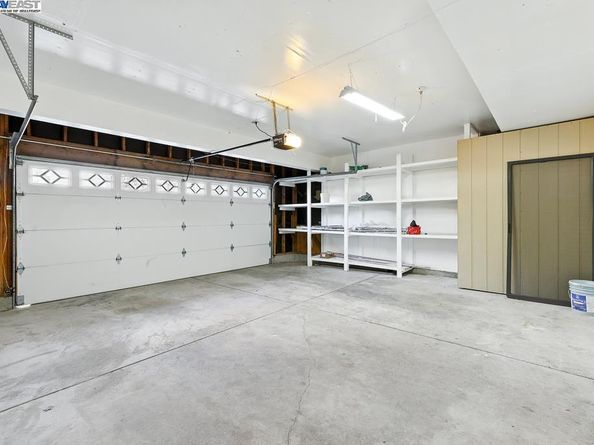 109 Oak Ct, Hercules CA 94547