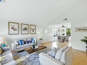 109 Oak Ct, Hercules CA 94547