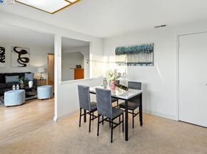 109 Oak Ct, Hercules CA 94547