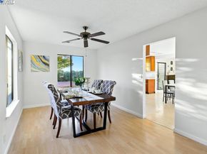 109 Oak Ct, Hercules CA 94547