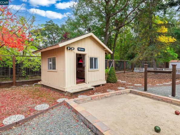 1287 Rudgear Rd, Walnut Creek CA 94596