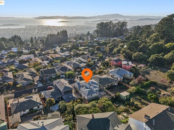 19 Highland Blvd, Kensington CA 94707