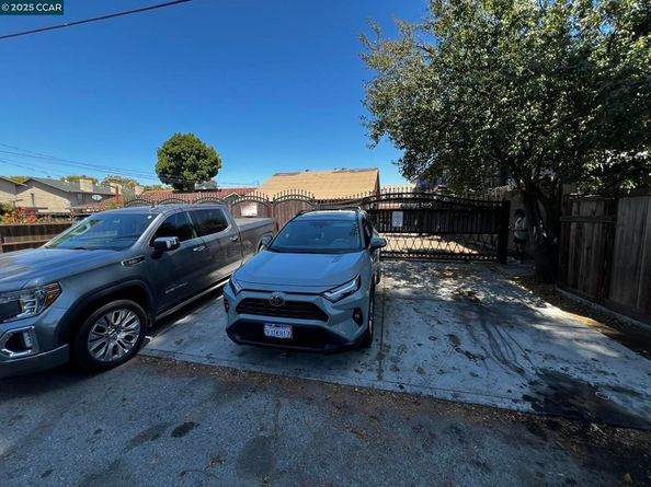 1110 Eureka Lane, Concord CA 94520