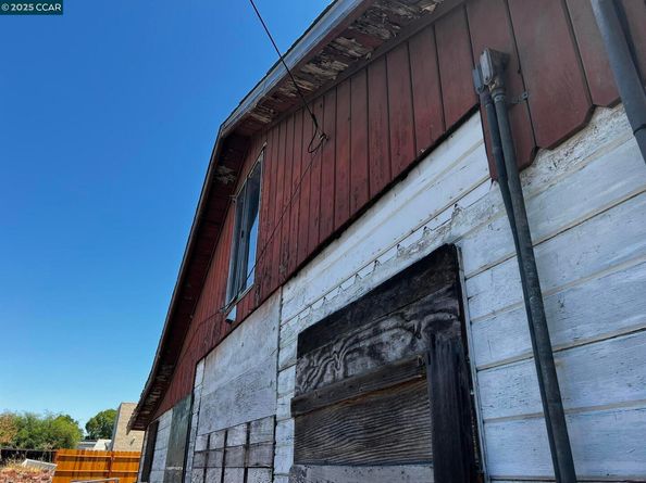 1110 Eureka Lane, Concord CA 94520