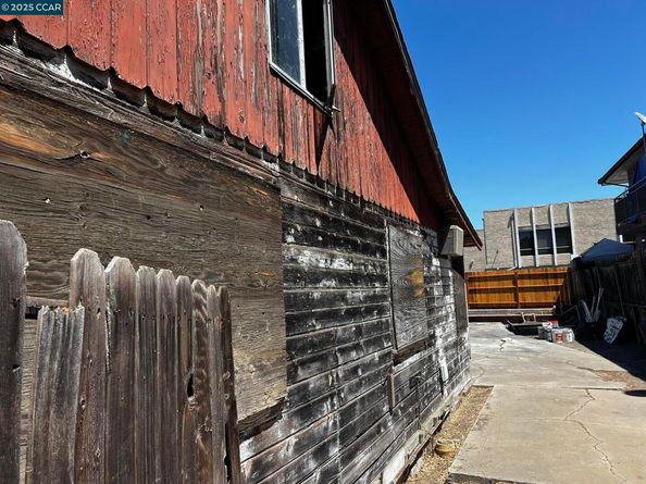 1110 Eureka Lane, Concord CA 94520