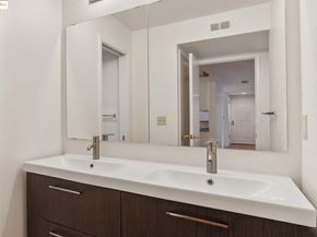 760 Canyon Oaks Dr A, Oakland CA 94605