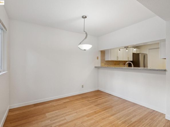 760 Canyon Oaks Dr A, Oakland CA 94605