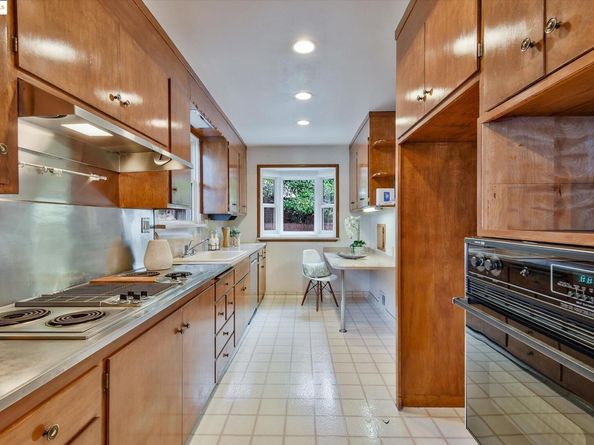 3611 Virden Ave, Oakland CA 94619