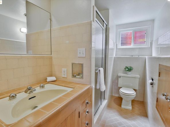 3611 Virden Ave, Oakland CA 94619