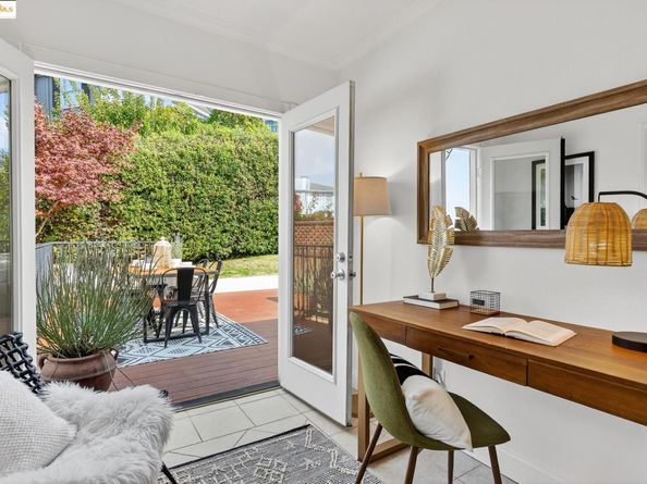 542 Midcrest Rd, Oakland CA 94610