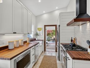 542 Midcrest Rd, Oakland CA 94610