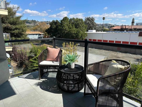 15956 E 14Th St 303, San Leandro CA 94578