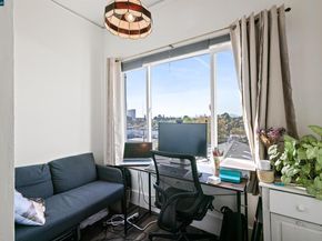 4215 Terrace St, Oakland CA 94611