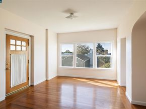4215 Terrace St, Oakland CA 94611