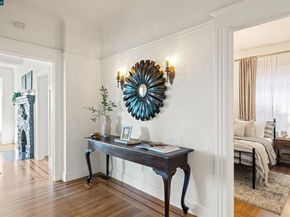 4215 Terrace St, Oakland CA 94611