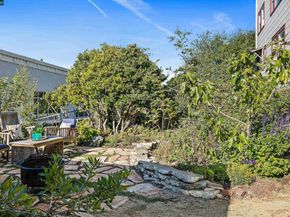 4215 Terrace St, Oakland CA 94611