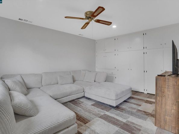 136 Cleopatra, Pleasant Hill CA 94523