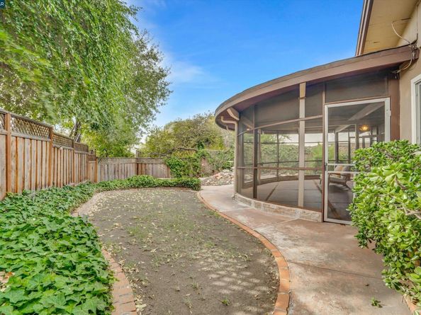 136 Cleopatra, Pleasant Hill CA 94523