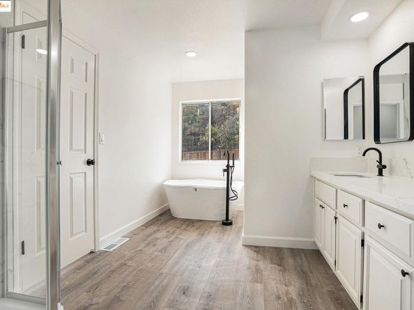 5470 Lenora Rd, Richmond CA 94803