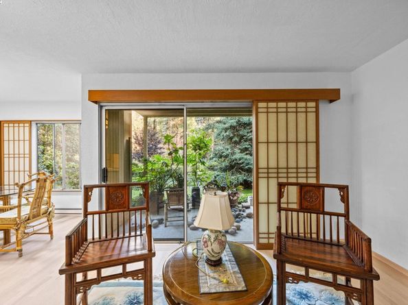 505 Cypress Point Drive 137, Mountain View CA 94043