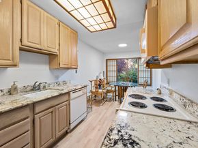 505 Cypress Point Drive 137, Mountain View CA 94043
