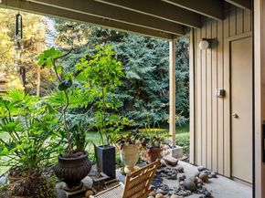 505 Cypress Point Drive 137, Mountain View CA 94043