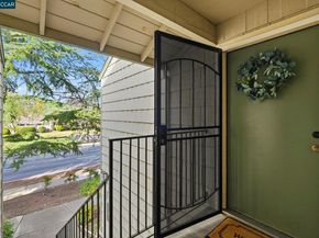 2890 Treat Blvd 5, Concord CA 94518