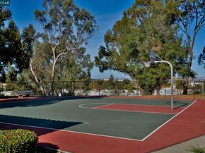 415 Orchard View Ave, Martinez CA 94553