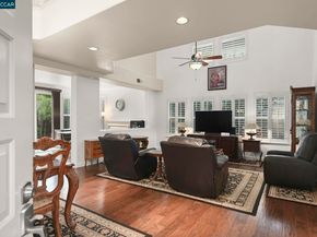 415 Orchard View Ave, Martinez CA 94553