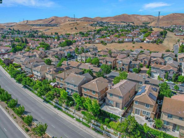 277 Kapalua Bay Cir, Pittsburg CA 94565