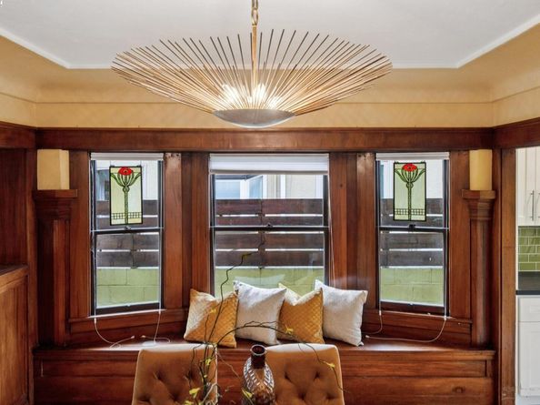 1542 Broadway, Alameda CA 94501