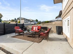 27912 Farm Hill Dr, Hayward CA 94542