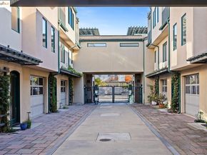 6555 Shattuck Avenue, Oakland CA 94609