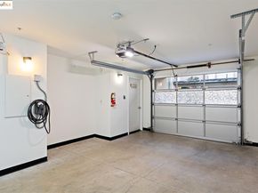 6555 Shattuck Avenue, Oakland CA 94609