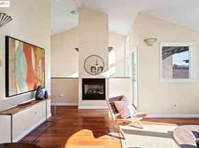 6555 Shattuck Avenue, Oakland CA 94609