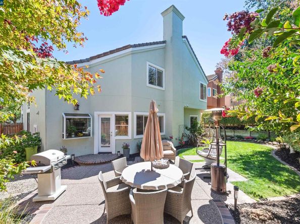 16 Haskins Ranch Cir, Danville CA 94506