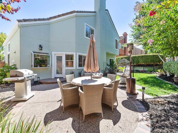 16 Haskins Ranch Cir, Danville CA 94506