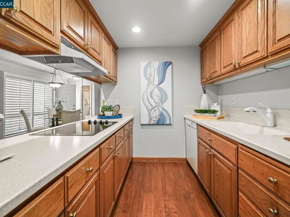 1218 Hookston Rd, Concord CA 94518