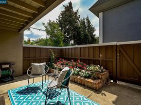 1218 Hookston Rd, Concord CA 94518