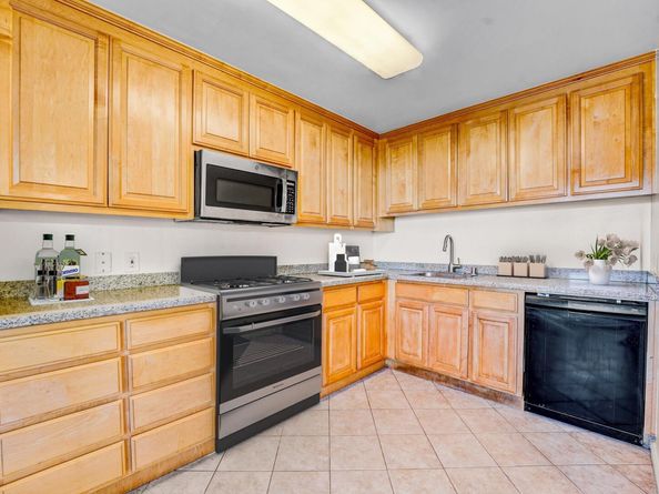 650 Fargo Ave 4, San Leandro CA 94579