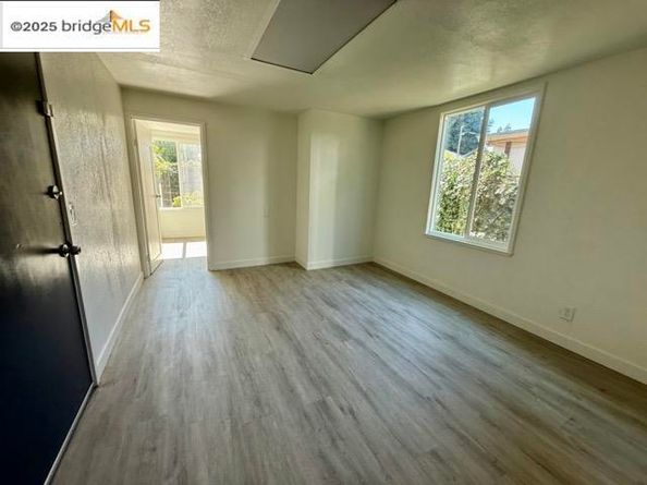 2706 Short St, Oakland CA 94619