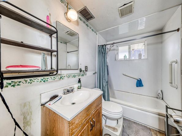 27628 Pensacola Way, Hayward CA 94544