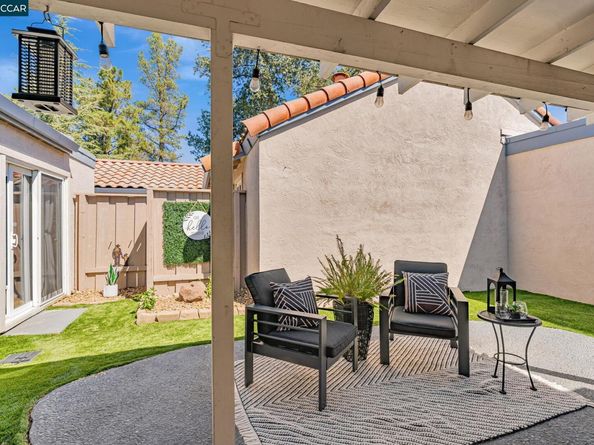 4 Mt Wilson Way, Clayton CA 94517