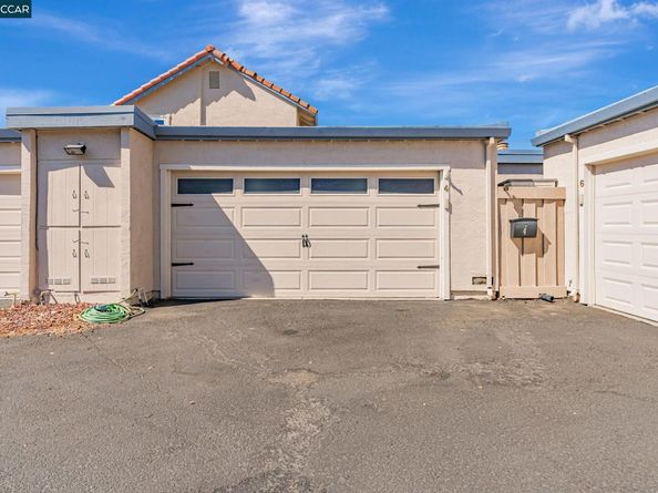 4 Mt Wilson Way, Clayton CA 94517