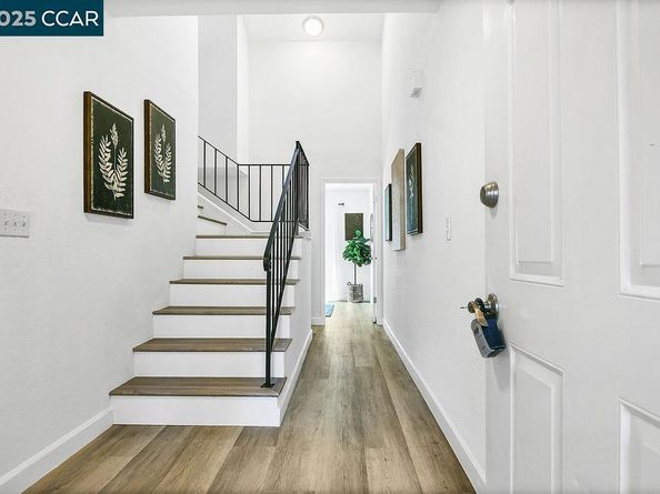 2414 Heatherleaf Ln, Martinez CA 94553